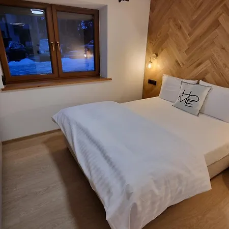 Goscinne Wilcznik 12 3*