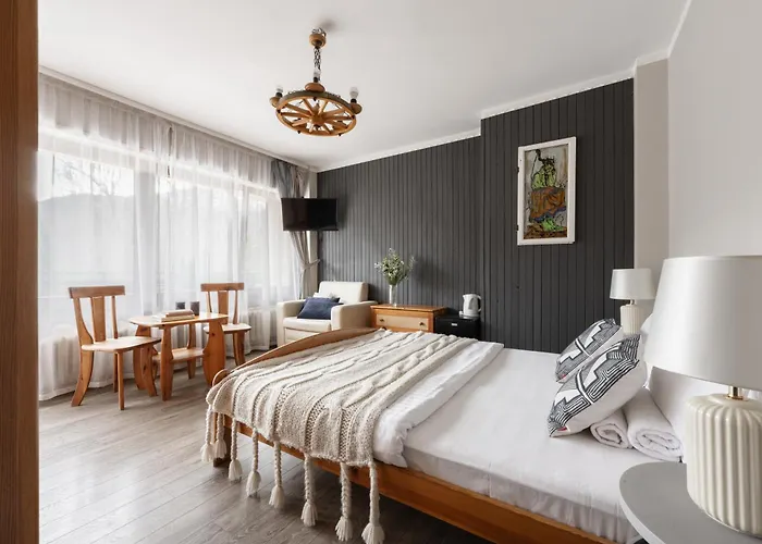 Bed & Breakfast Goscinne Wilcznik 12